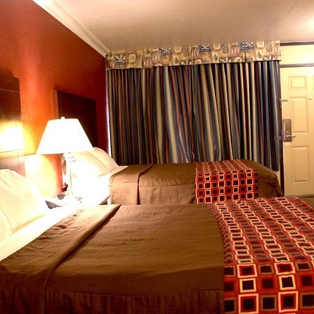 Polynesian Inn Saint Cloud Exterior photo